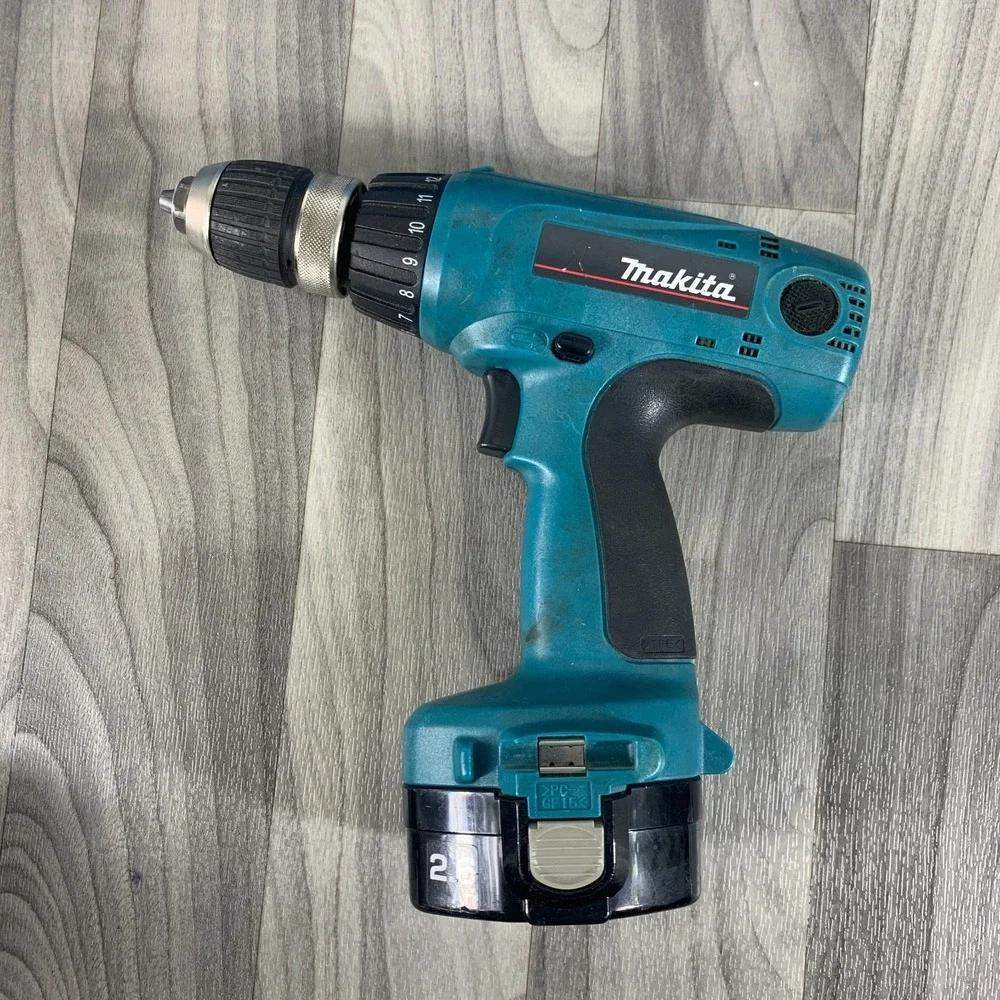 Makita 6337D 14.4V Cordless Drill Bare Tool With Battery + Charger Tested Works